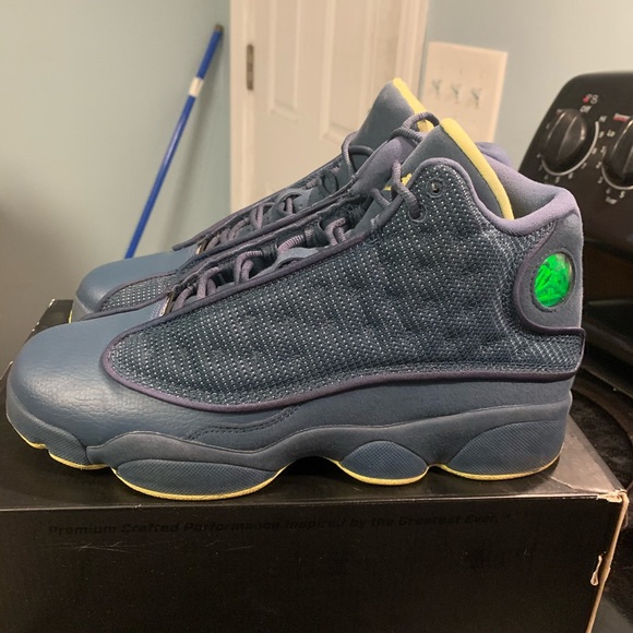 jordan retro 13 grade school size 7